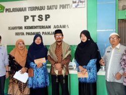 Kakankemenag Lepas 2 Guru MAN 3 Padang Panjang Menuju MTQ Nasional KORPRI ke-6