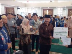 Baznas Padang Panjang Berikan Anugerah Kepada 389 Hafizh