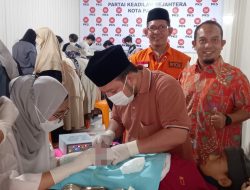 Gelar Sunatan Massal Bersama PDQ, PKS Padang Bantu Warga Jalankan Sunnah Rasulullah