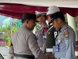 Polda Sumbar Laksanakan Apel Gelar Pasukan Operasi Lilin Singgalang 2022