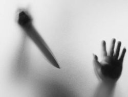 Duel Sesama Polisi, Satu Tewas Ditikam