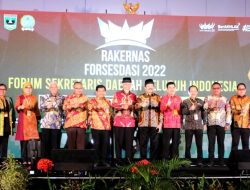 Resmi Dibuka Sekjen Kemendagri, Ini Pembahasan Rakernas Forsesdasi 2022 di Padang