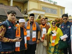 Jemaah Calon Umrah Al Fauzi Tour Dilepas di Masjid Nurul Iman Simpang Kiambang