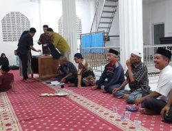 Peduli Anak Yatim dan Piatu Digelar Pengurus Masjid Nurul Iman