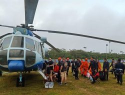 Tim Temukan Lokasi Titik Kecelakaan Helikopter Kapolda Jambi