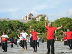 Launching Hari Olahraga 2023 Bulan K3 Nasional, Karyawan Antusias Ikuti Senam Bersama