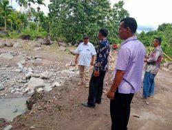 Anggota DPRD Pasaman Tinjau Lokasi Banjir Malampah Barat