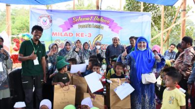 Road Show Ketum FPTI Sumbar Kunjungi Klub Panjat Tebing