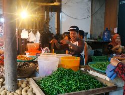 Harga Bawang Merah, Bawang Putih, Cabe Merah Terpantau Turun di Pasar Raya Solok