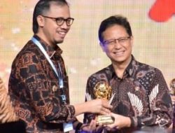 Dukung Program JKN-KIS, Wapres Beri Walikota Bukittinggi  Penghargaan UHC    