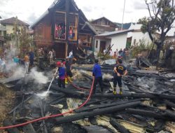 Satu Unit Rumah Gadang Hangus Terbakar di Sungai Pagu