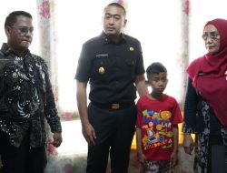 Wagub Sambangi Rumah Anak Korban Kekerasan dalam Angkot
