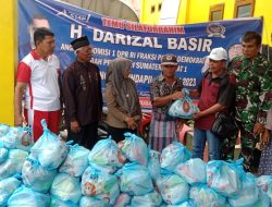 Korban Banjir Pessel Dapat Bantuan Sembako