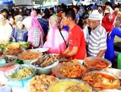 Jajal Kuliner Minang, Datang ke Pasar Pabukoan RTH Imam Bonjol