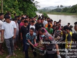 Polsek Kamang Baru Evakuasi Mayat Perempuan Tanpa Identitas di Batang Takung