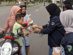 Forum Anak Kabupaten Pesisir Selatan Berbagi Takjil
