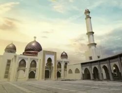 Pemko Padang Panjang Fasilitasi Salat Gerhana Bulan di Islamic Center