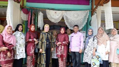 Ketua Dekranasda Kabupaten Solok Studi Tiru ke Dekranasda Pariaman