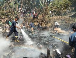 Rumah Rahfiah Darajat, Aktifis Sosial Nagari Sungai Batang, Hangus Terbakar