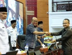 Fraksi-Fraksi DPRD Sumbar Sampaikan Pandangan Umum Terkait PPA 2022
