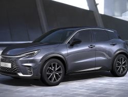 Bersaing di Pasar Global, Lexus LBX Hadir dengan Teknologi Hybrid, Apa Bedanya Sama Yaris Cross 2023?