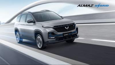 Mobil Wuling Almaz Hybrid (Foto: Wuling Indonesia)