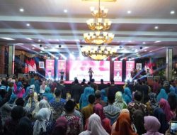 Pemkab Tanah Datar Terima Penghargaan Manggala Karya Kencana