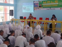 Kapolsek GuguakPemateri MPLS di SMK Negeri 1 Guguak