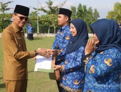 Bupati Safaruddin Serahkan 78 SK PPPK Serta Ambil Sumpah 462 ASN Jabatan Fungsional