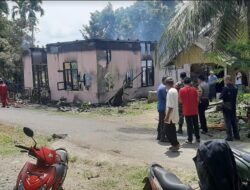 Rumah Kepala Sekolah di Kampuang Dalam Terbakar