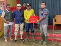 Dinsos Pesisir Selatan Salurkan Bantuan untuk Korban Banjir