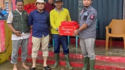 Dinsos Pesisir Selatan Salurkan Bantuan untuk Korban Banjir