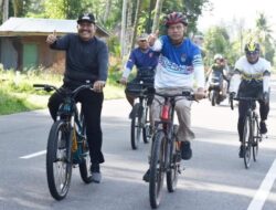 Genius Umar dan Forkopimda Gowes Keliling Kota Pariaman