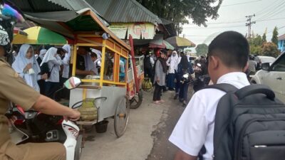 Kelangkaan Gas 3 Kg di Kota Solok Kian Meresahkan