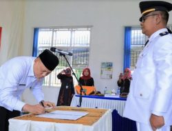 Sabar AS Minta Masyarakat Manfaatkan Program Pendidikan dan Berobat Gratis