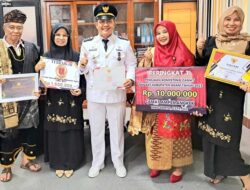 Ampek Angkek Bertabur Hadiah di Moment HUT RI ke-78