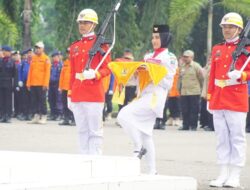 Detik- detik Proklamasi di Dharmasraya Khidmat, Bupati Kenakan Pakaian Kerajaan