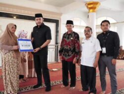 Baznas Padang Panjang Salurkan Dana Zakat Rp288 Juta kepada 143 Mustahiq