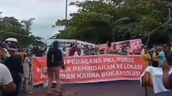 PKL Pantai Padang Tolak Direlokasi karena tak Representatif