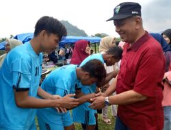 Bupati Rusma Yul Anwar Buka Turnamen Bola Kaki