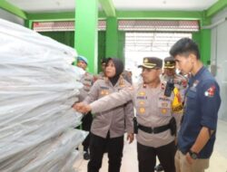 Kapolresta Bukittinggi Cek Logistik Pemilu di Gudang KPU