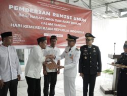 Bupati Limapuluh Kota Serahkan Remisi Kepada 126 Narapidana LPKA Tanjung Pati dan Lapas Suliki