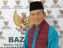 Baznas Sijunjung Salurkan Bantuan Pendidikan bagi Siswa Kurang Mampu