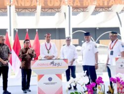 Tingkatkan Kunjungan Wisata, Presiden Resmikan Bandara Terluar di Mentawai