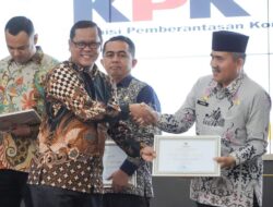 Dharmasraya Terima Penghargaan dari KPK