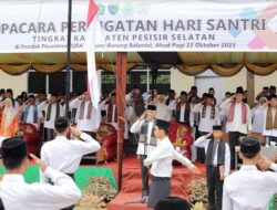 Sekda Pessel Ajak Amalkan Jihad Santri di Kehidupan Sehari-hari
