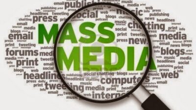 Transformasi Media Massa: Perkembangan Berpikir Kapitalis dan Pengaruh Gerakan Post-Modernisme