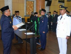 Wako Padang Lantik Lima Kepala OPD dan 38 Pejabat Eselon III
