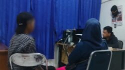 Bermesraan di Tempat Umm, Sepasang Remaja Ditertibkan Pol PP Padang
