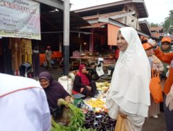 Nevi Zuairina Kunjungi Pasar di Payakumbuh, Dengarkan Aspirasi Warga dan Ungkap Komitmen